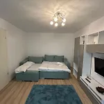 Jad - Luxury 3 Rooms & 2 Rooms Apartments In Kasper, Near Coresi Mall