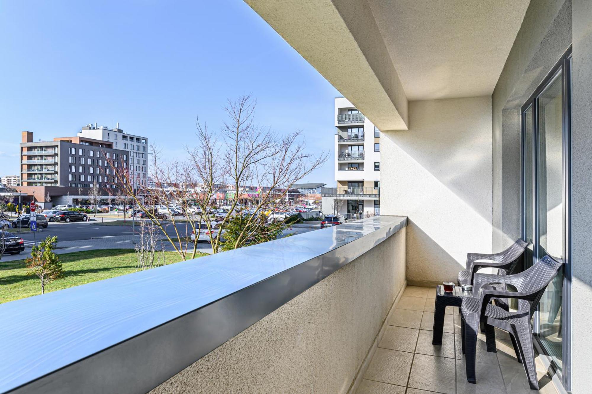 Jad - Luxury 3 & 2 In Kasper, Near Coresi Mall * Braşov