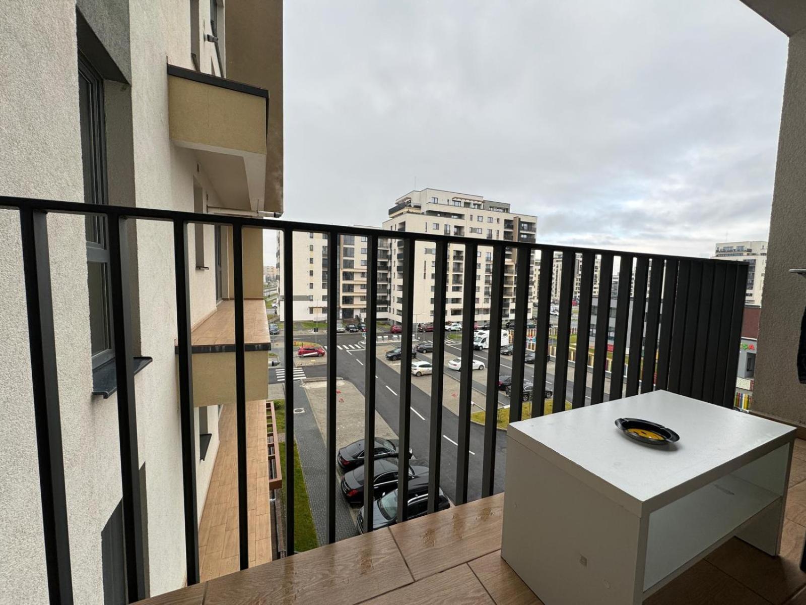 Apartament Jad Luxury 3 & 2 In Kasper, Near Coresi Mall